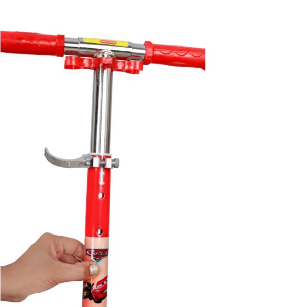 اسکوتر مدل کار متوسط